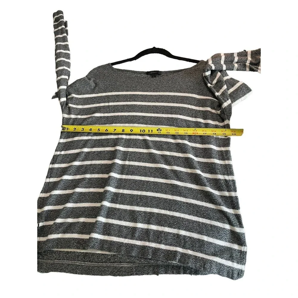 J. Crew Women's Size S Crewneck Sweatshirt Striped Grey White Long Sleeve Causal